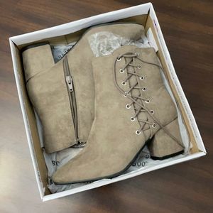 NWT Taupe Women's Suede Heeled Boots Booties with Tie Ladies size 8